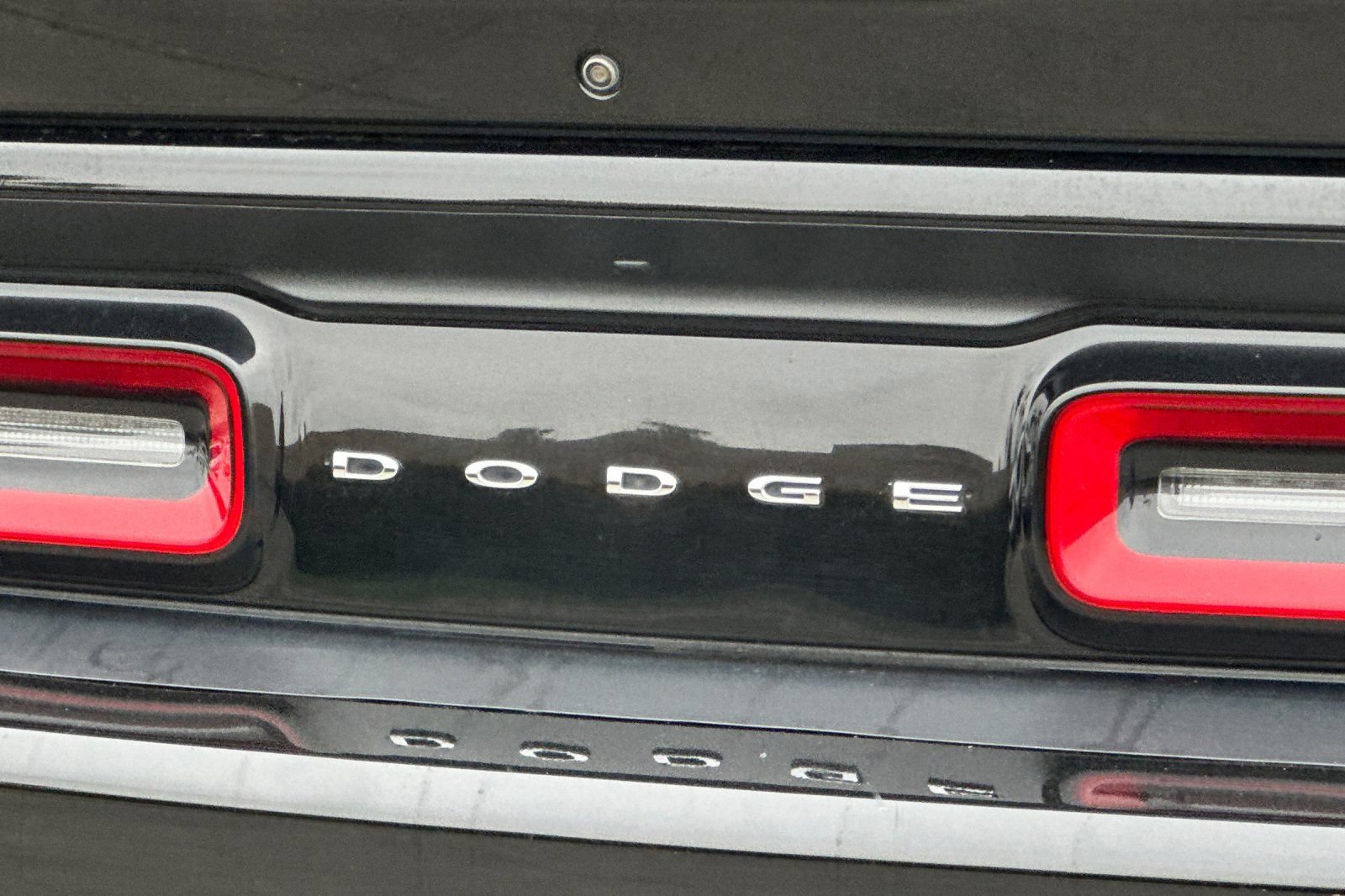 Used 2022 Dodge Challenger GT RWD image 27
