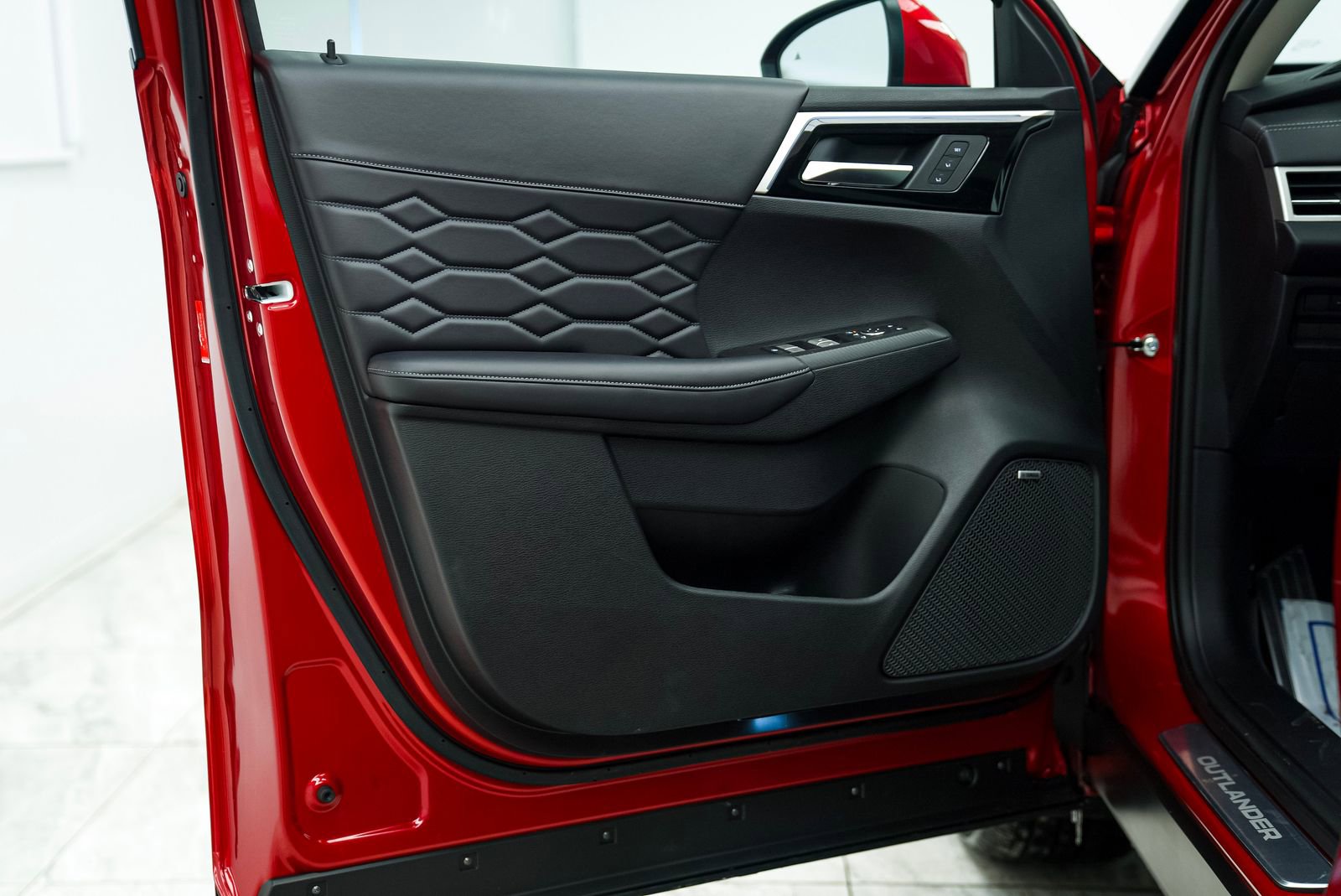 New 2026 Mitsubishi Outlander SEL image 22