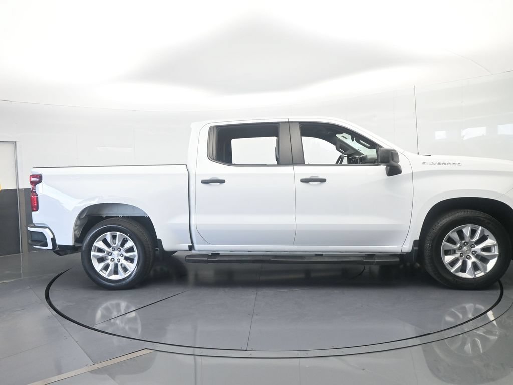Used 2024 Chevrolet Silverado 1500 Custom RWD image 7