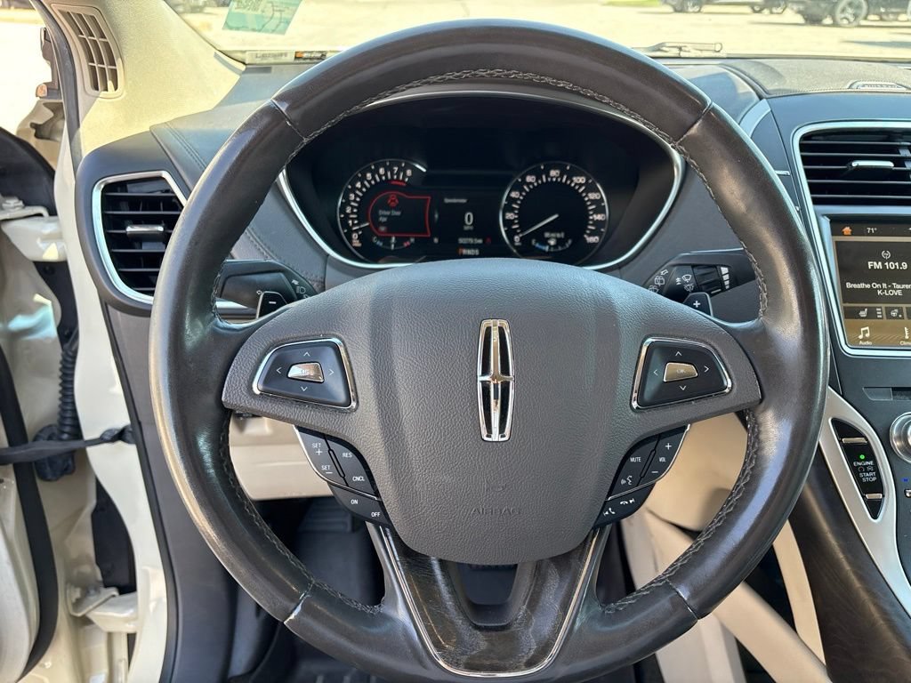 Used 2018 Lincoln MKX Select w/ Lincoln MKX Climate Package AWD/4WD image 32