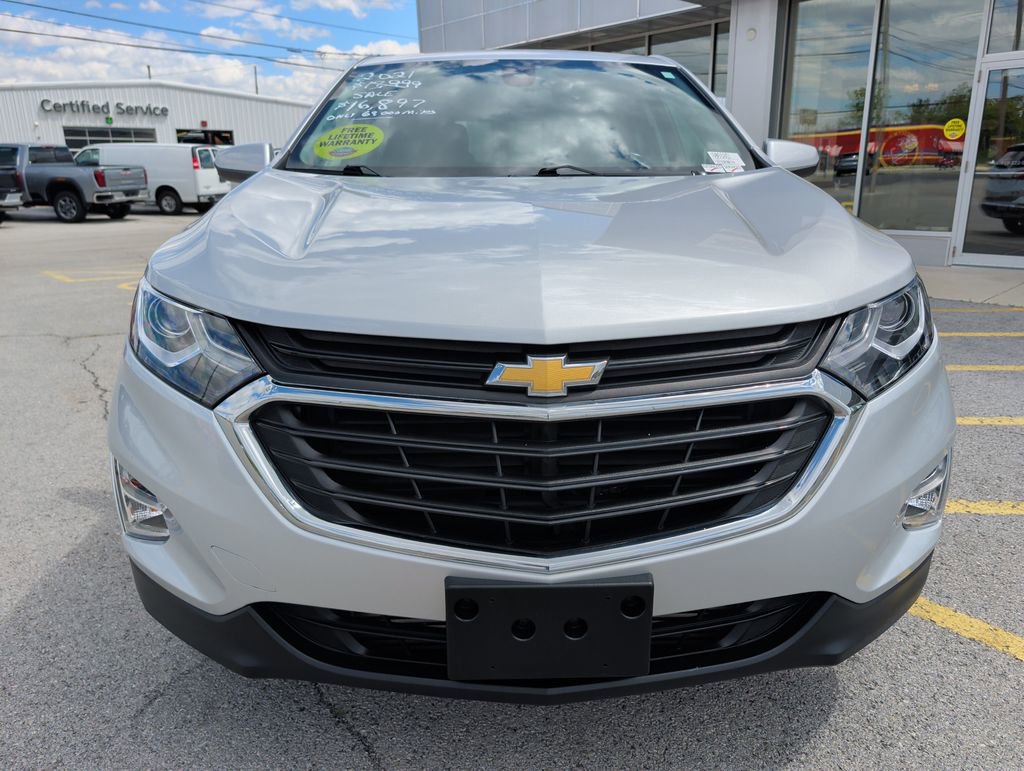 Used 2021 Chevrolet Equinox LT FWD image 2