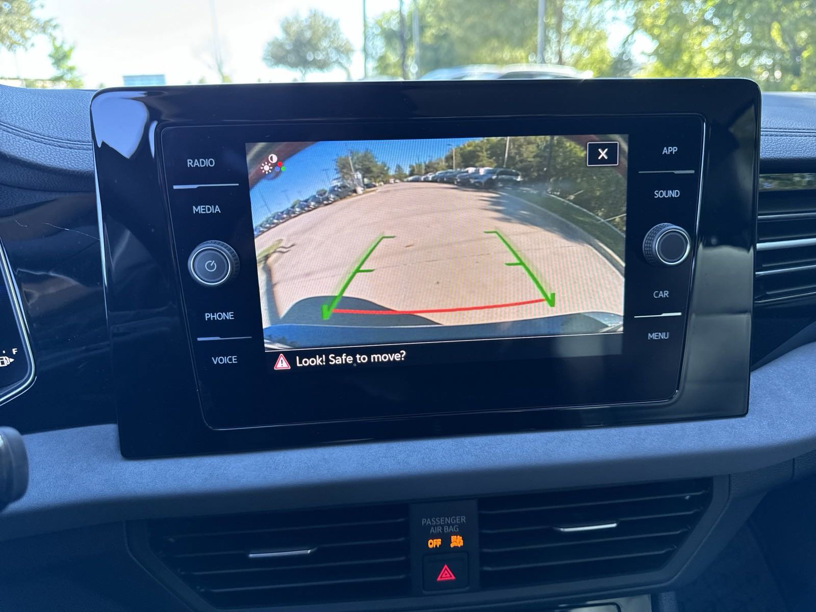 New 2026 Volkswagen Jetta SE FWD image 12
