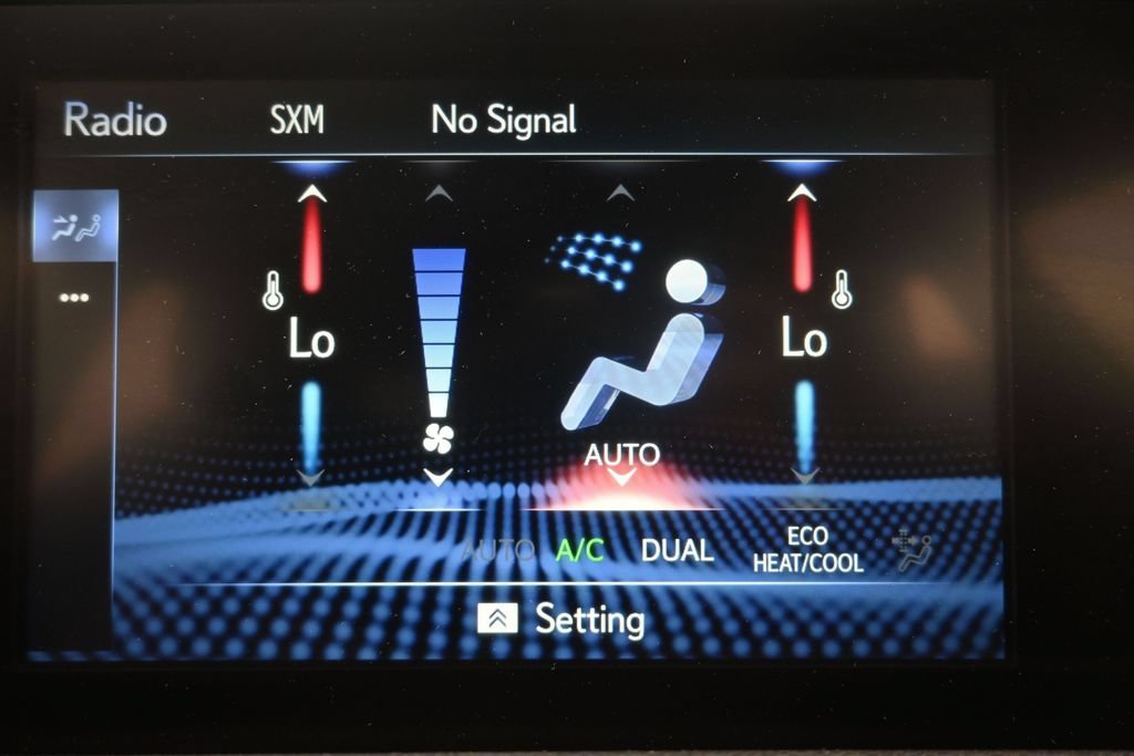 Used 2024 Lexus IS 300 w/ Premium Package RWD image 32