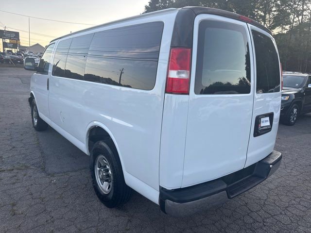 Used 2019 Chevrolet Express 3500 LT w/ LT Preferred Equipment Group image 7