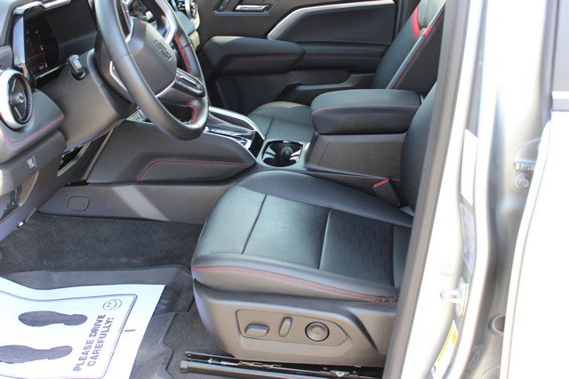 Used 2023 Chevrolet Colorado Z71 image 6