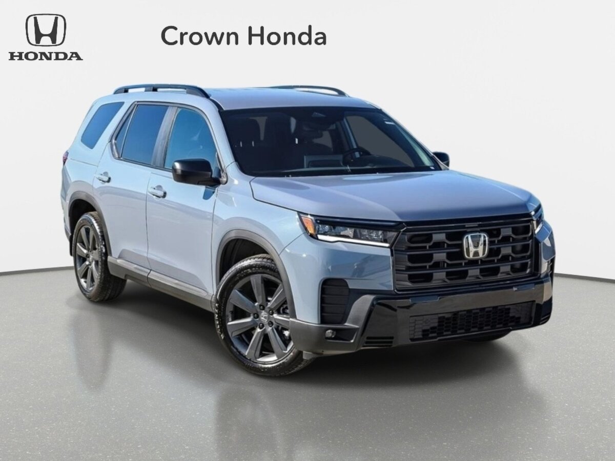 New 2026 Honda Pilot Sport image 5