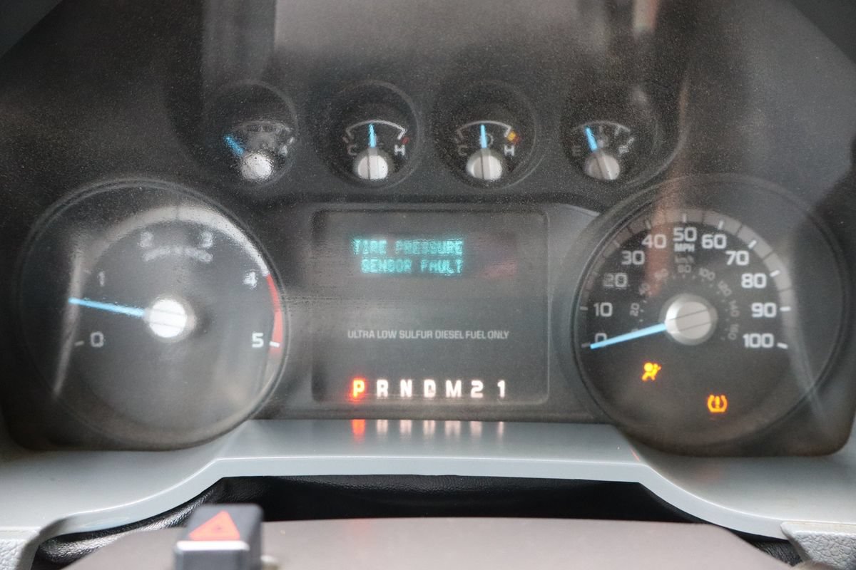 Used 2014 Ford F350 XL w/ Power Equipment Group AWD/4WD image 32