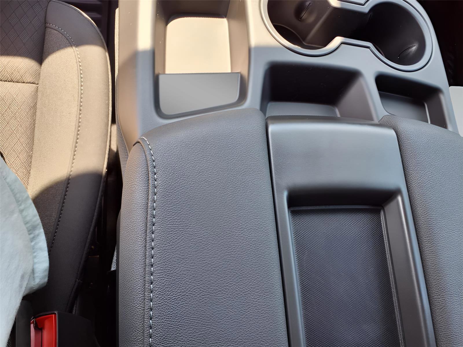 New 2026 Chevrolet Silverado 1500 Custom w/ LPO, Dark Essentials Package image 22