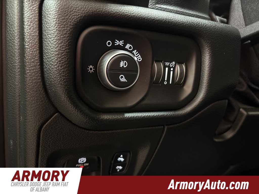 Used 2019 RAM 1500 Big Horn image 14