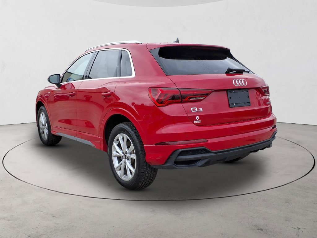 Used 2025 Audi Q3 2.0T Premium AWD/4WD image 7