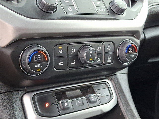 Certified 2023 GMC Acadia SLT w/ Preferred Package image 19