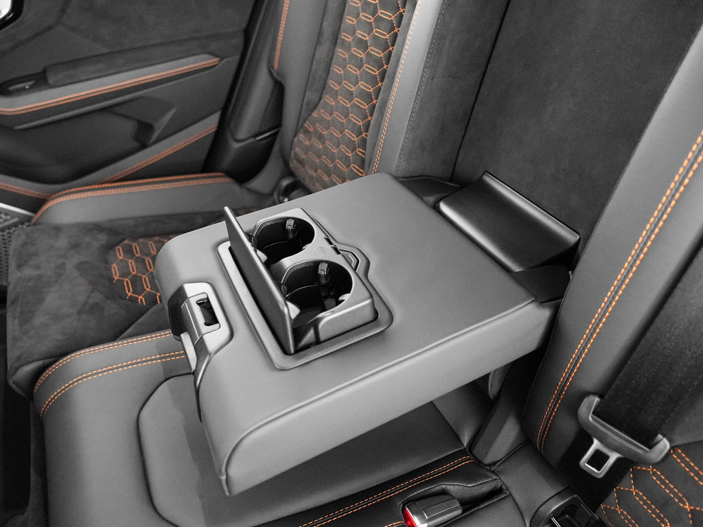 Used 2022 Lamborghini Urus AWD/4WD image 26