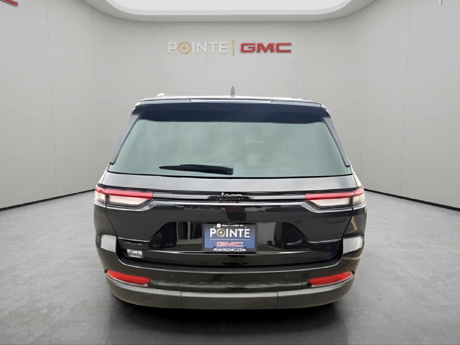 Used 2022 Jeep Grand Cherokee Altitude image 7