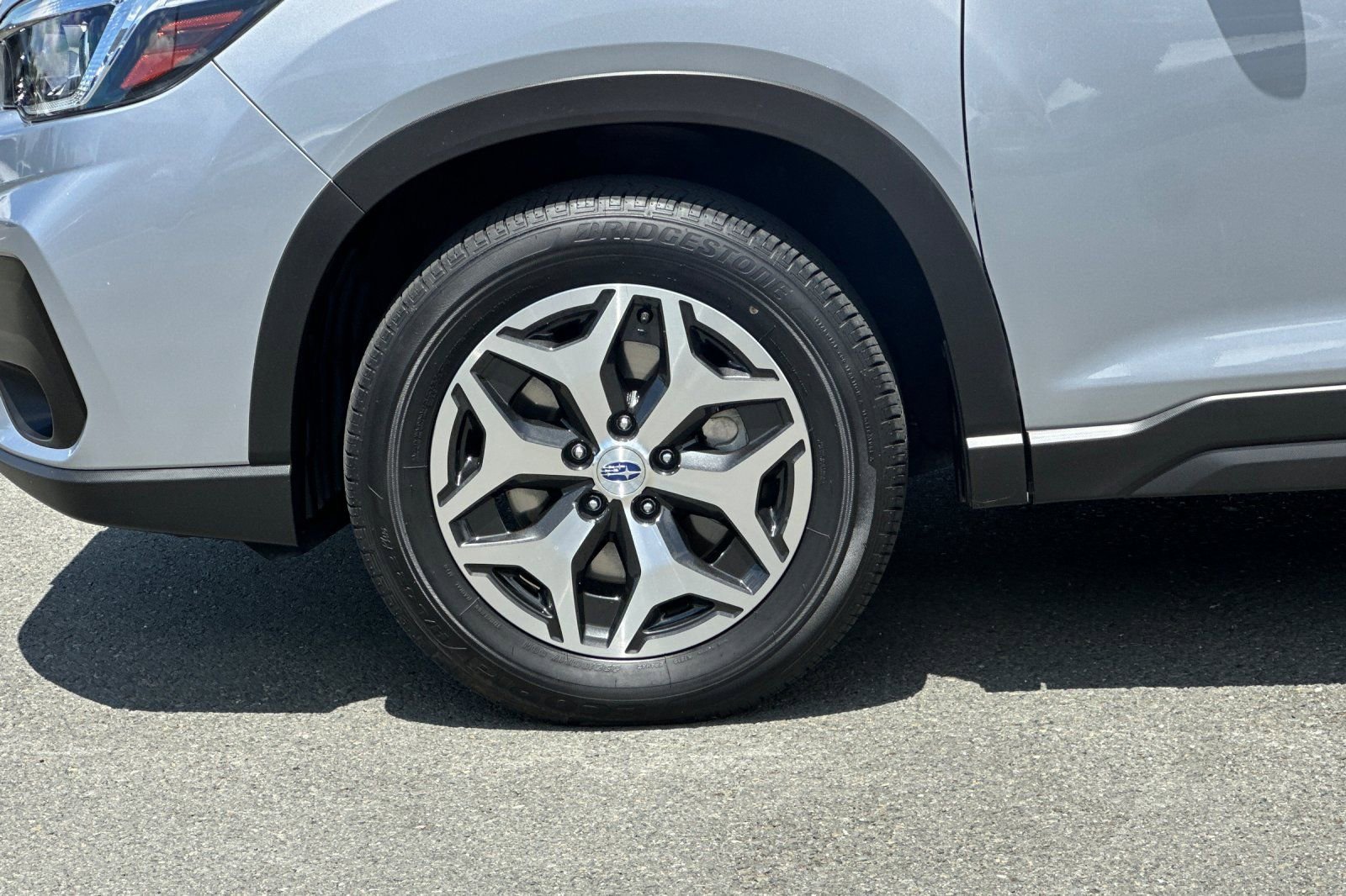 Used 2019 Subaru Forester Premium AWD/4WD image 26