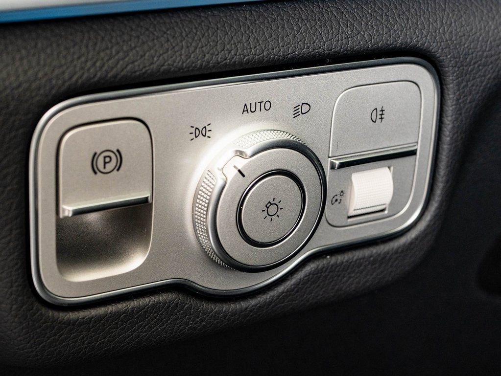 Certified 2024 Mercedes-Benz GLE 350 4MATIC image 37