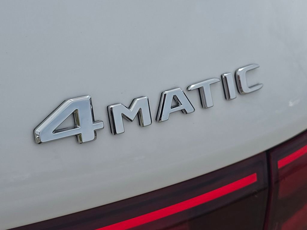New 2026 Mercedes-Benz GLB 250 4MATIC image 5