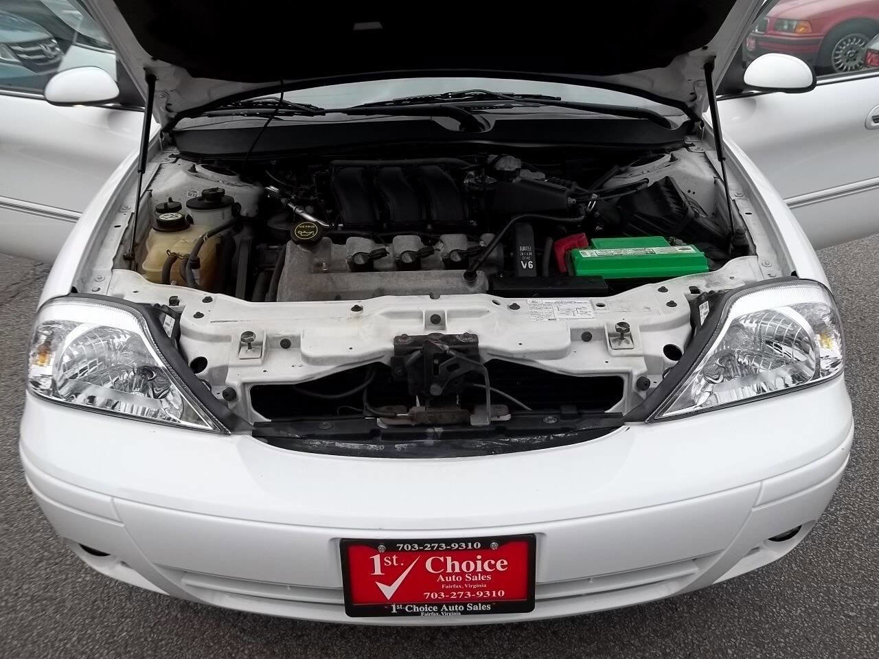 Used 2005 Mercury Sable LS image 24