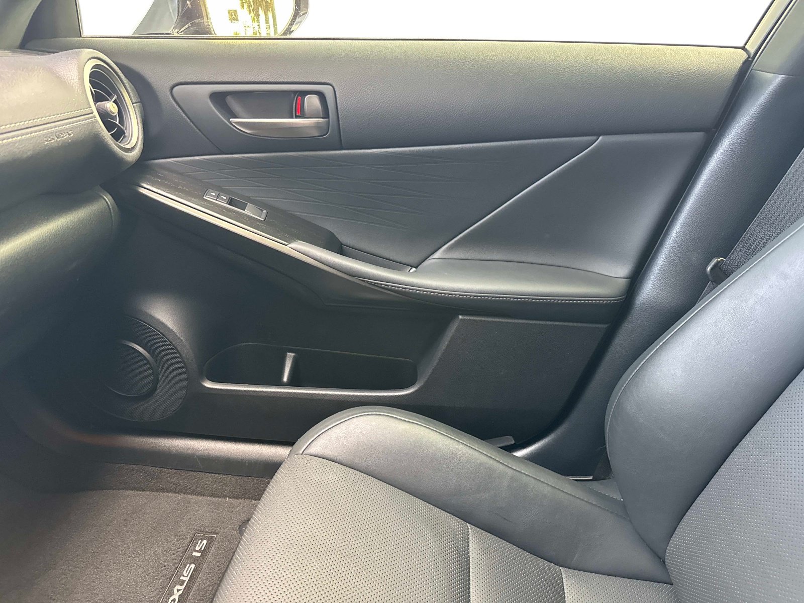 Used 2022 Lexus IS 300 w/ Premium Package RWD image 22