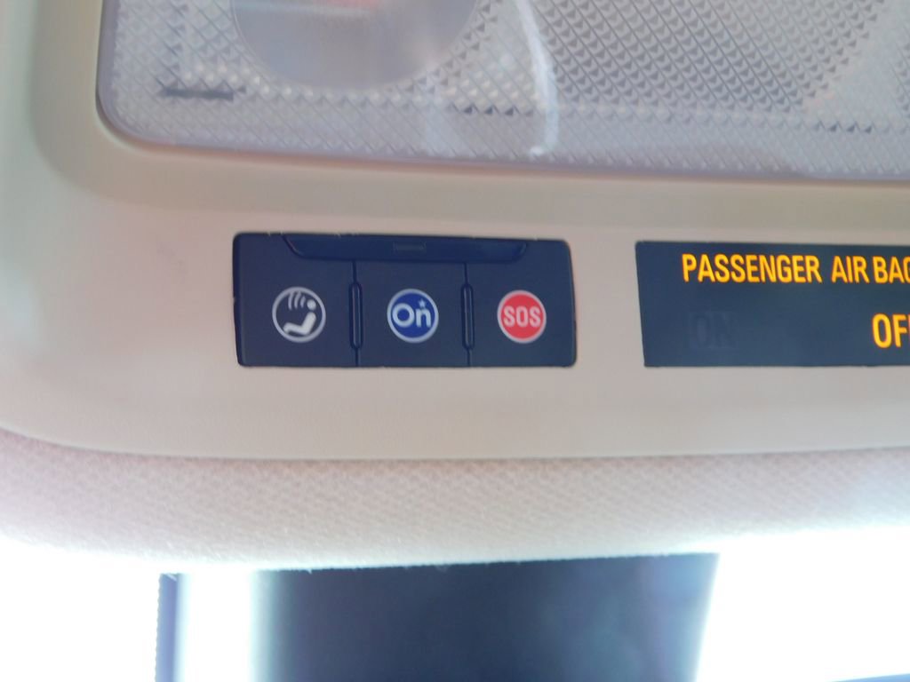 Used 2017 Chevrolet Cruze LT w/ Convenience Package FWD image 36