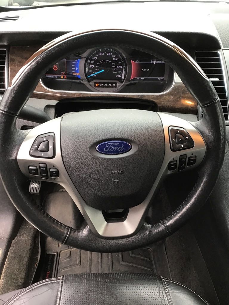 Used 2017 Ford Taurus Limited FWD image 7
