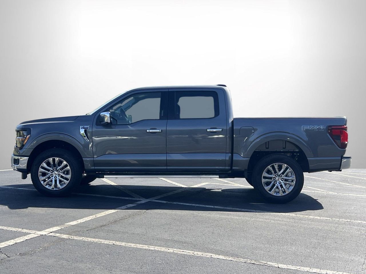 New 2026 Ford F150 XLT w/ Equipment Group 302A MID AWD/4WD image 22