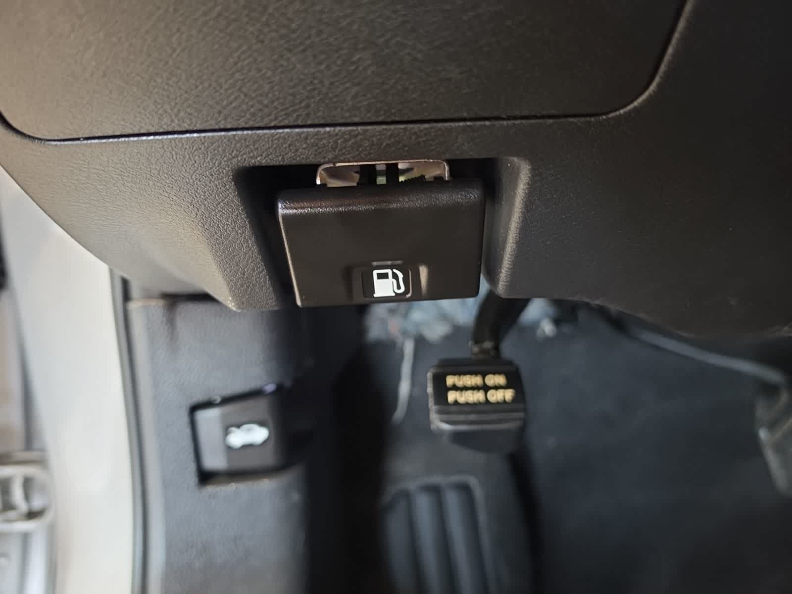 Used 2023 Nissan Altima 2.5 SR FWD image 18