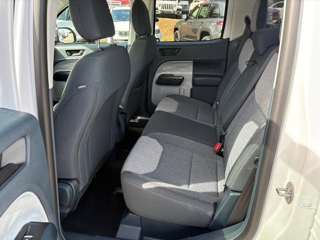 Used 2024 Ford Maverick XLT image 19