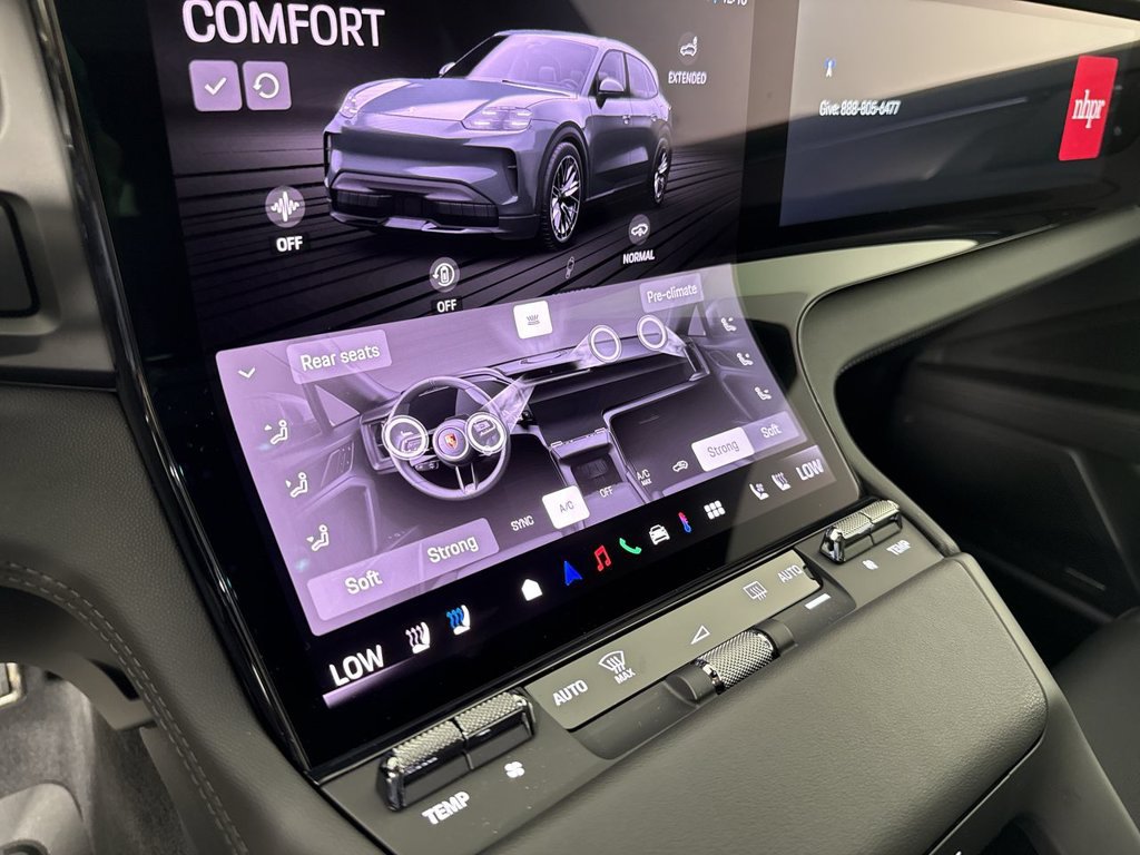 New 2026 Porsche Cayenne Electric AWD/4WD image 30