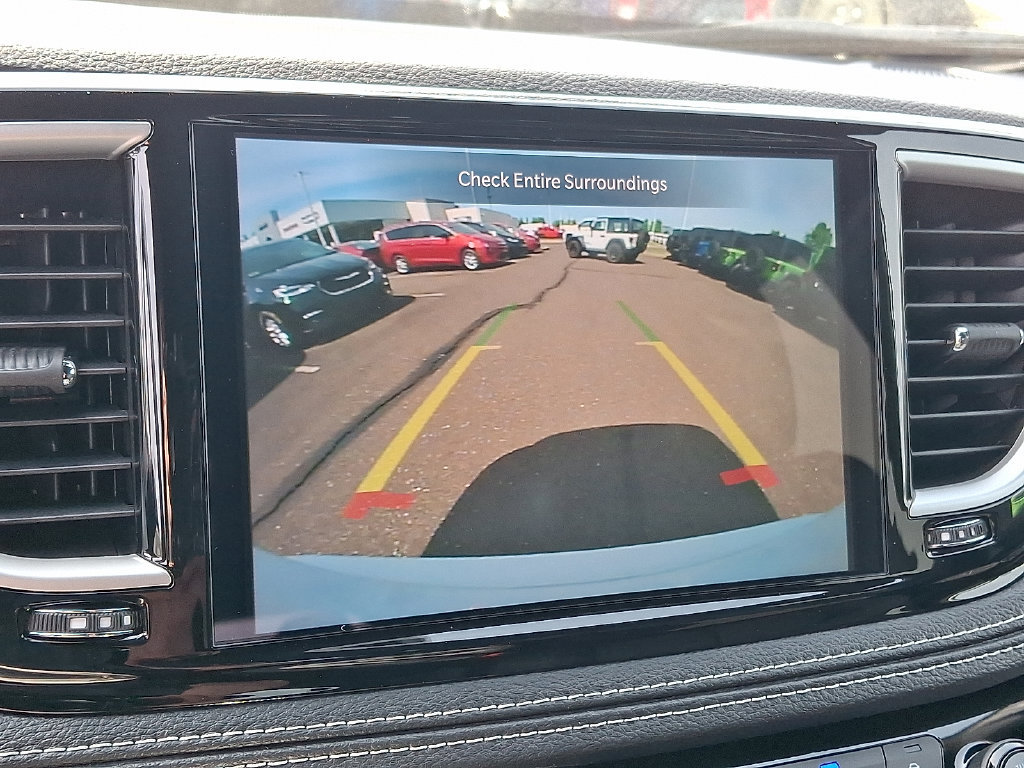 New 2027 Chrysler Pacifica Select AWD/4WD image 13