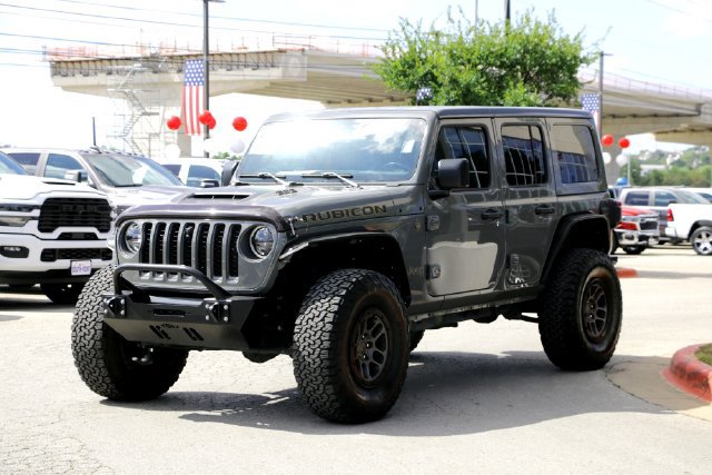 Used 2023 Jeep Wrangler Unlimited Rubicon 392 w/ Xtreme Recon 35" Tire Package AWD/4WD image 7