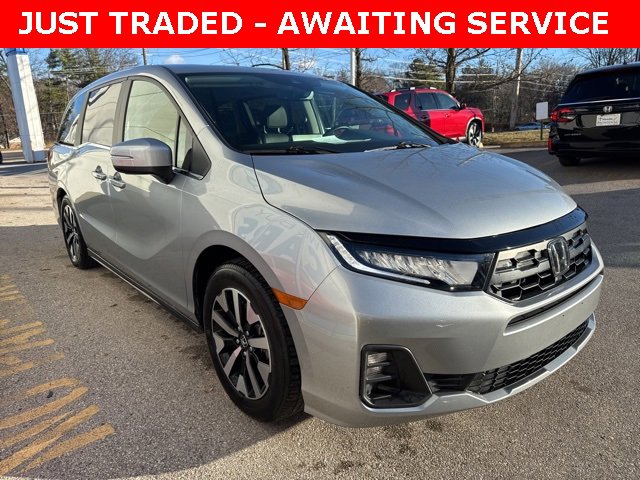 Used 2025 Honda Odyssey EX-L image 3