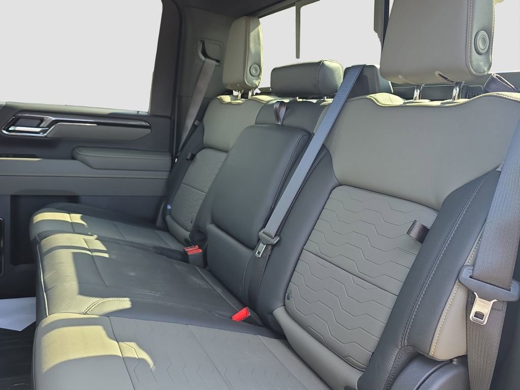 Used 2026 Chevrolet Silverado 2500 ZR2 w/ LPO, Dark Essentials Package image 12