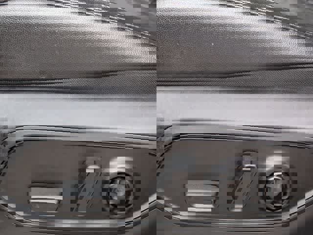 Used 2025 Jeep Grand Cherokee Altitude image 17