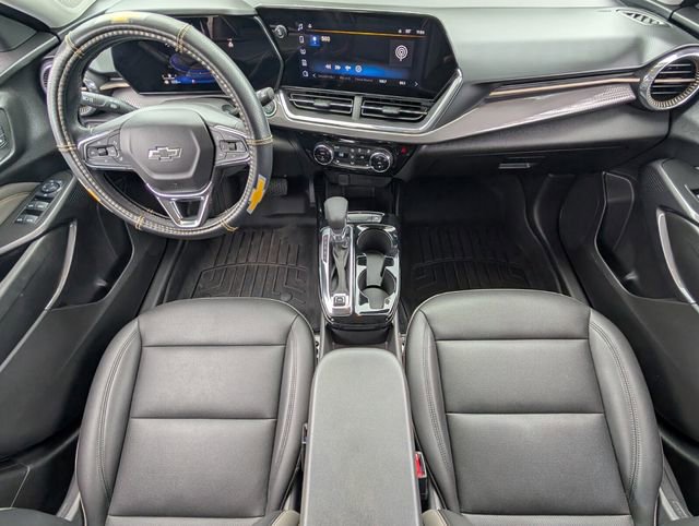 Used 2025 Chevrolet Trax ACTIV w/ Driver Confidence Package image 8