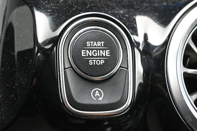 Used 2025 Mercedes-Benz GLA 250 image 22