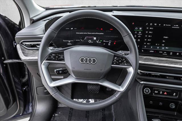 Certified 2025 Audi Q5 Premium w/ Convenience Package AWD/4WD image 13