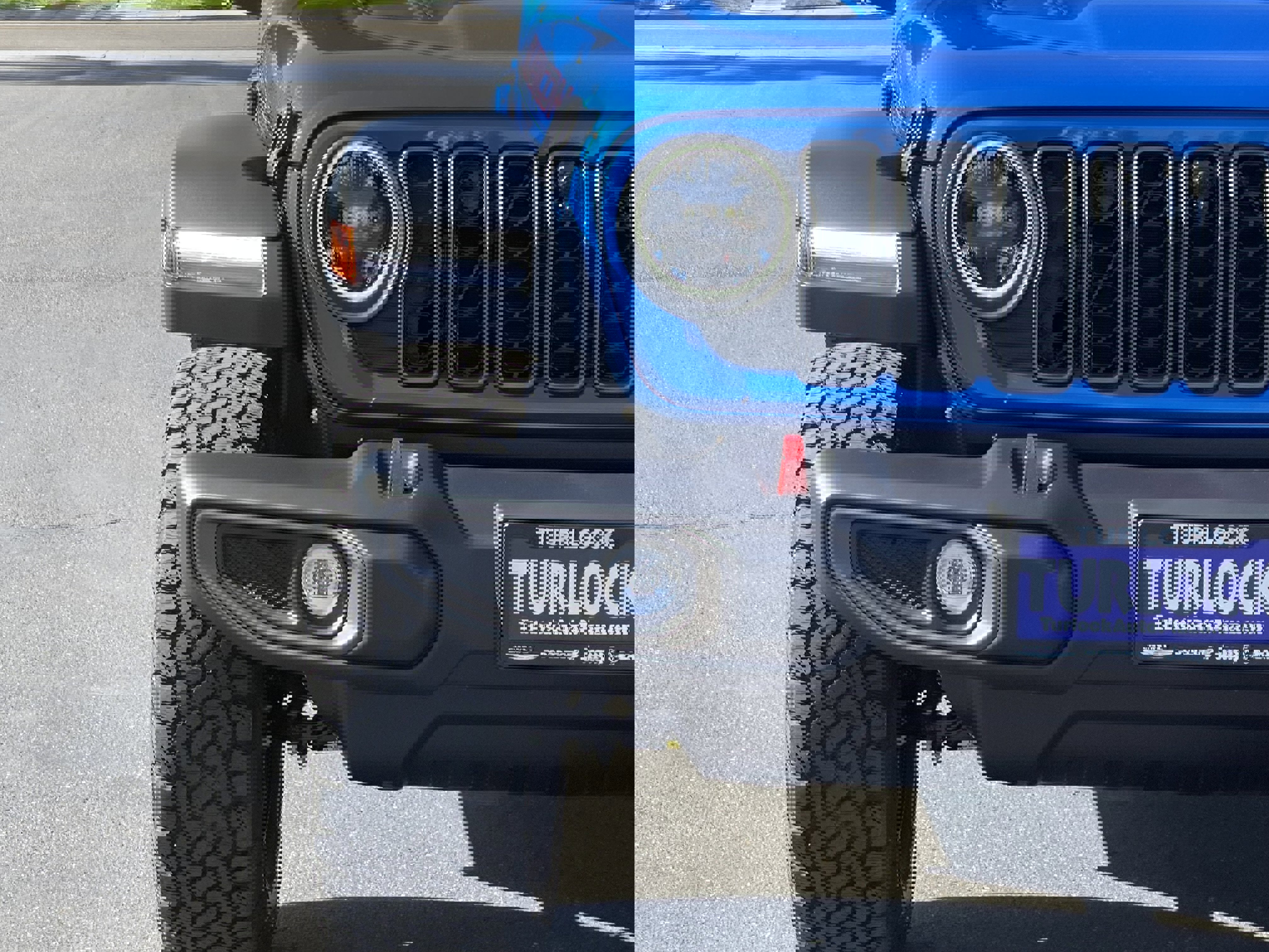 New 2026 Jeep Wrangler Unlimited Rubicon w/ Technology Group image 5