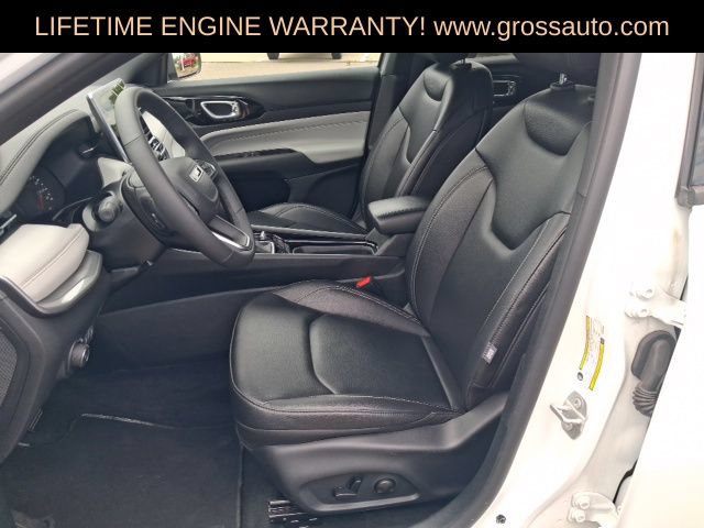 Used 2025 Jeep Compass Limited AWD/4WD image 24