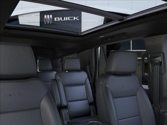 New 2026 GMC Yukon Denali w/ Sun & Power Step Package AWD/4WD image 24