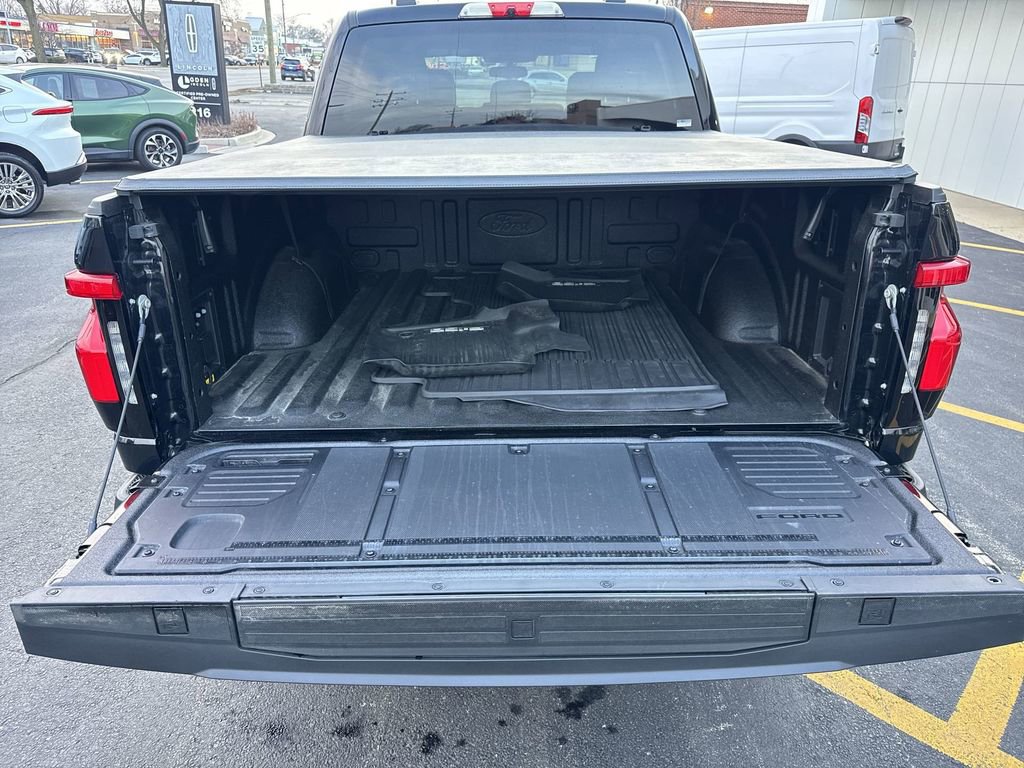 Used 2025 Ford F150 Lightning Flash image 21