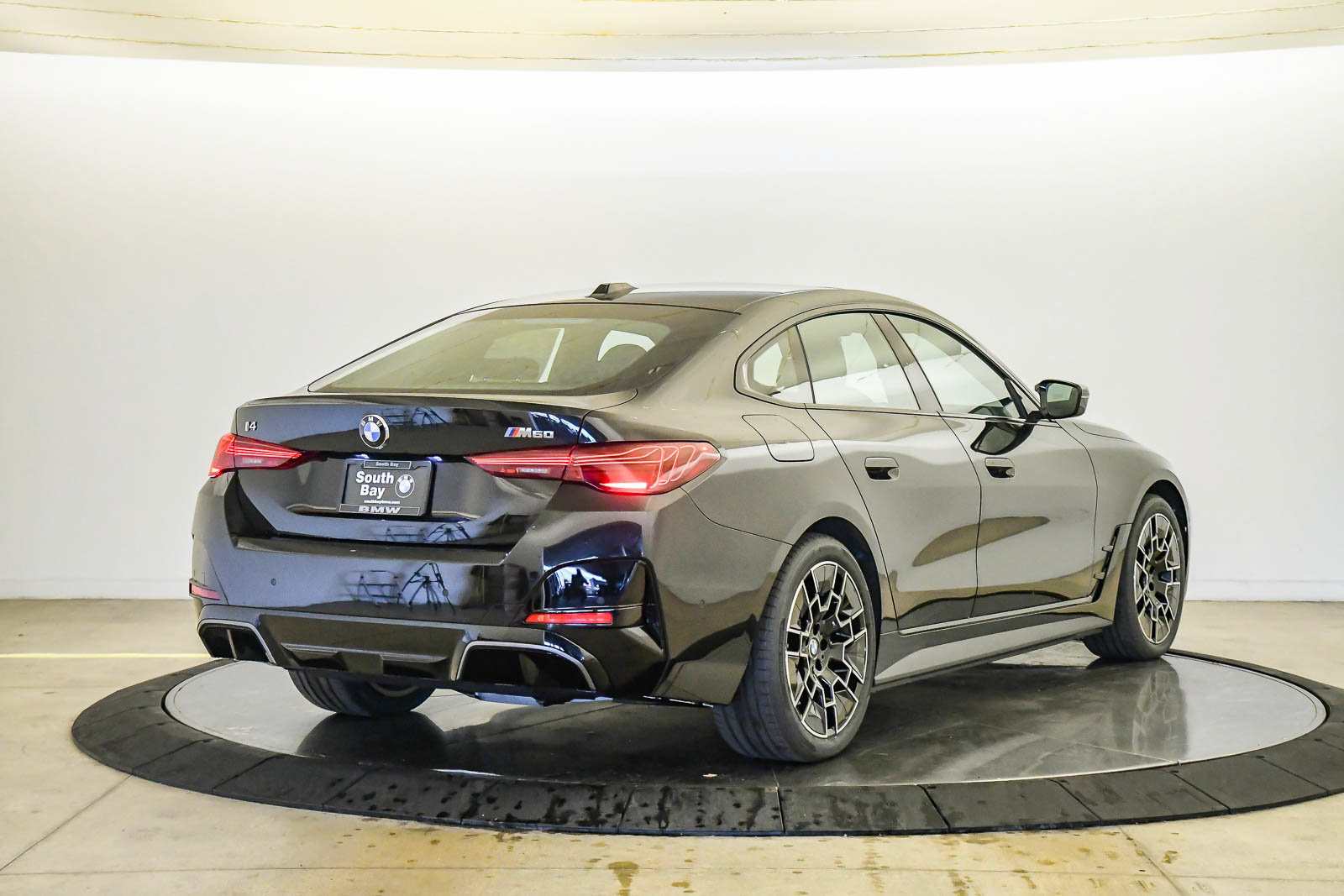 New 2026 BMW i4 M60 w/ Premium Package AWD/4WD image 4