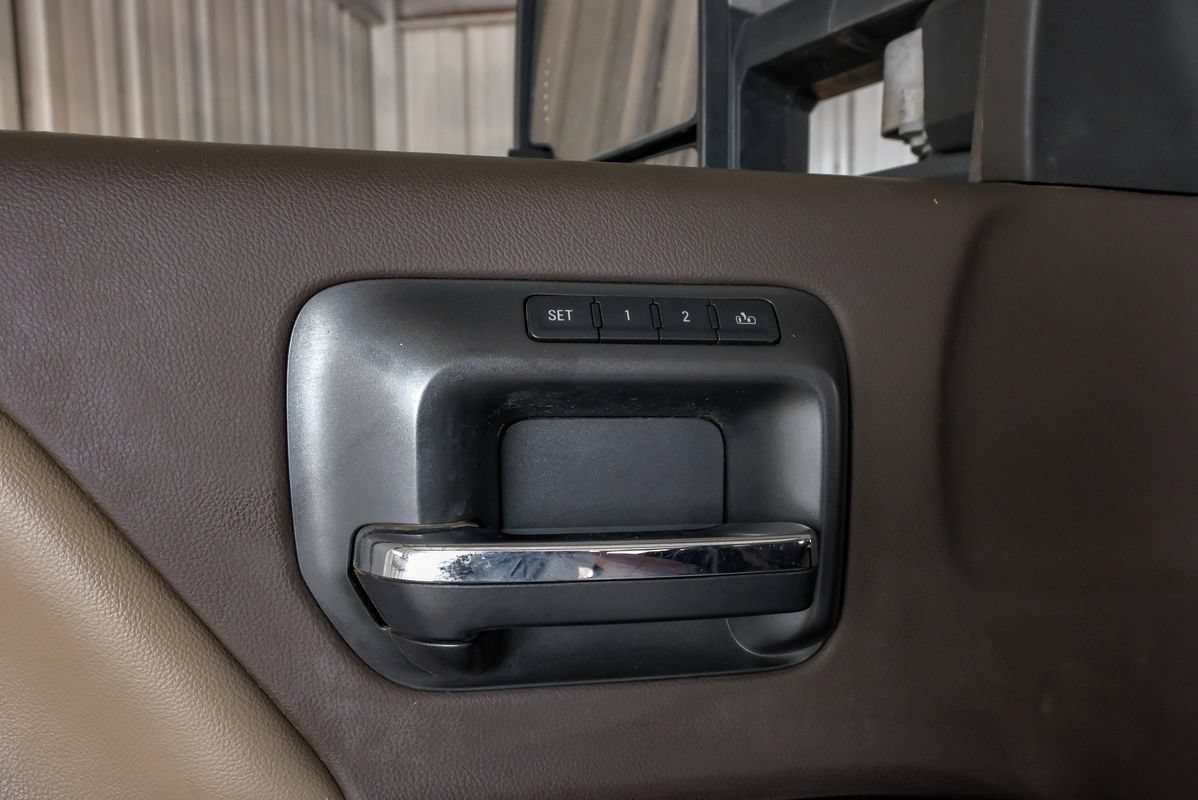 Used 2016 Chevrolet Silverado 2500 LTZ w/ Duramax Plus Package AWD/4WD image 43