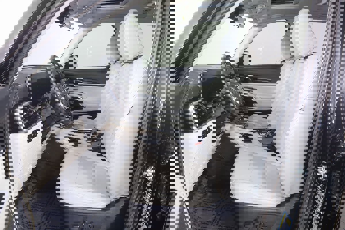 Used 2024 Kia Telluride S w/ S Sunroof Package image 12