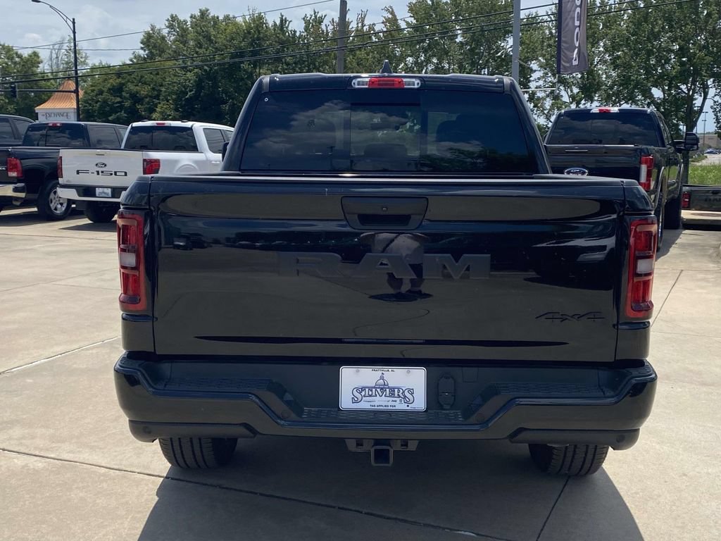 New 2026 RAM 1500 Express AWD/4WD image 34