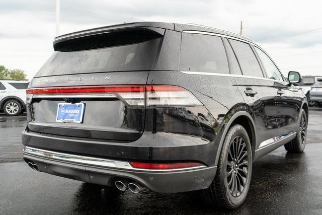 Used 2020 Lincoln Aviator Reserve w/ Elements Package Plus AWD/4WD image 6