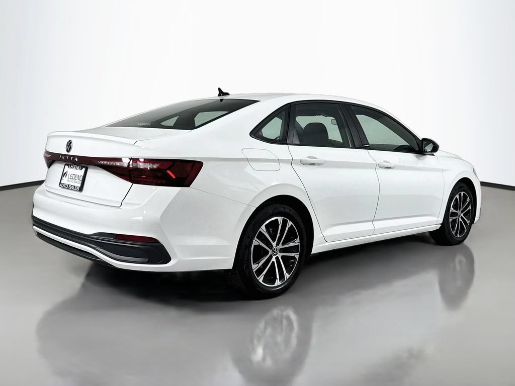 Used 2025 Volkswagen Jetta Sport FWD image 6