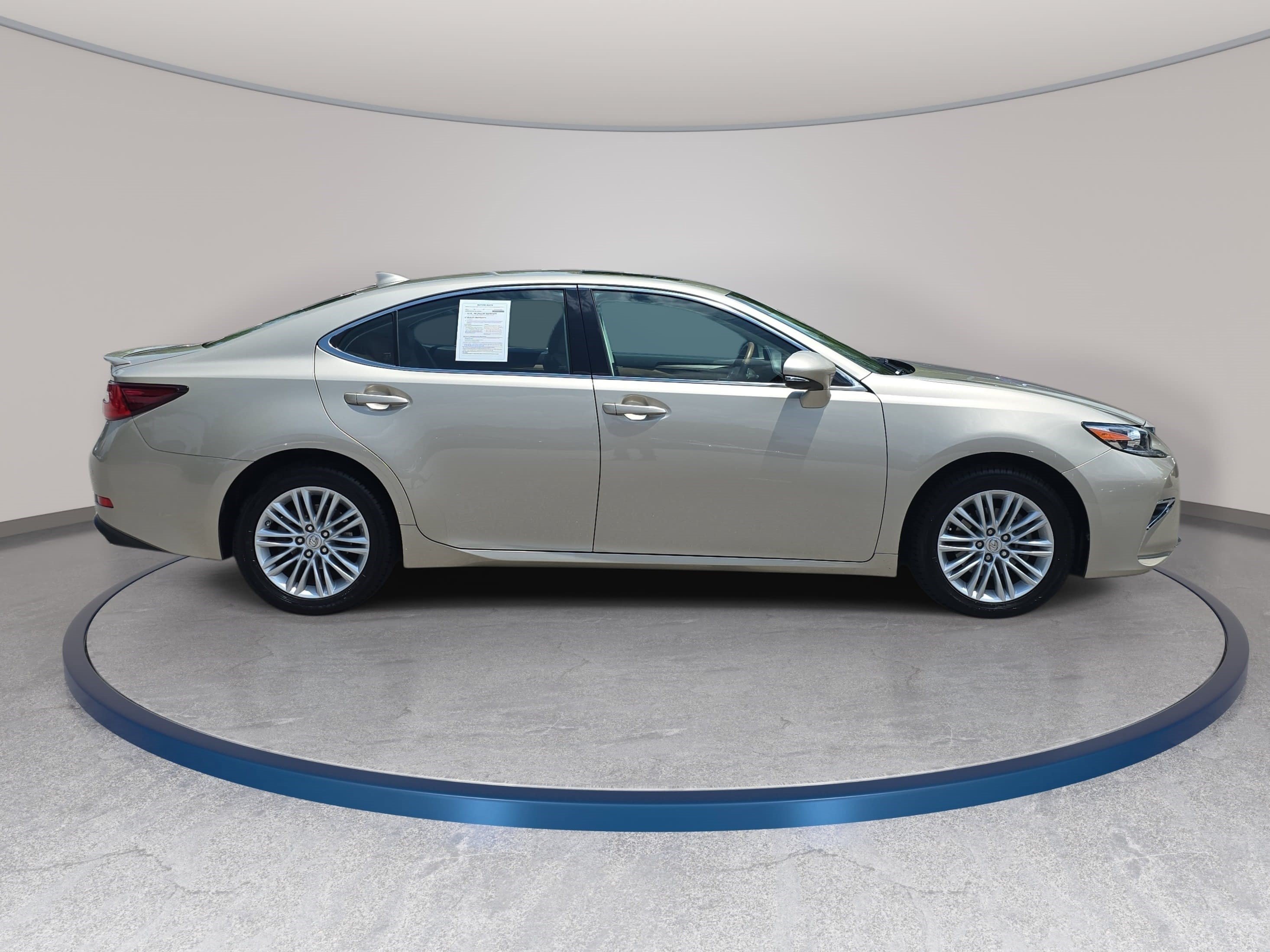 Used 2016 Lexus ES 350 FWD image 4
