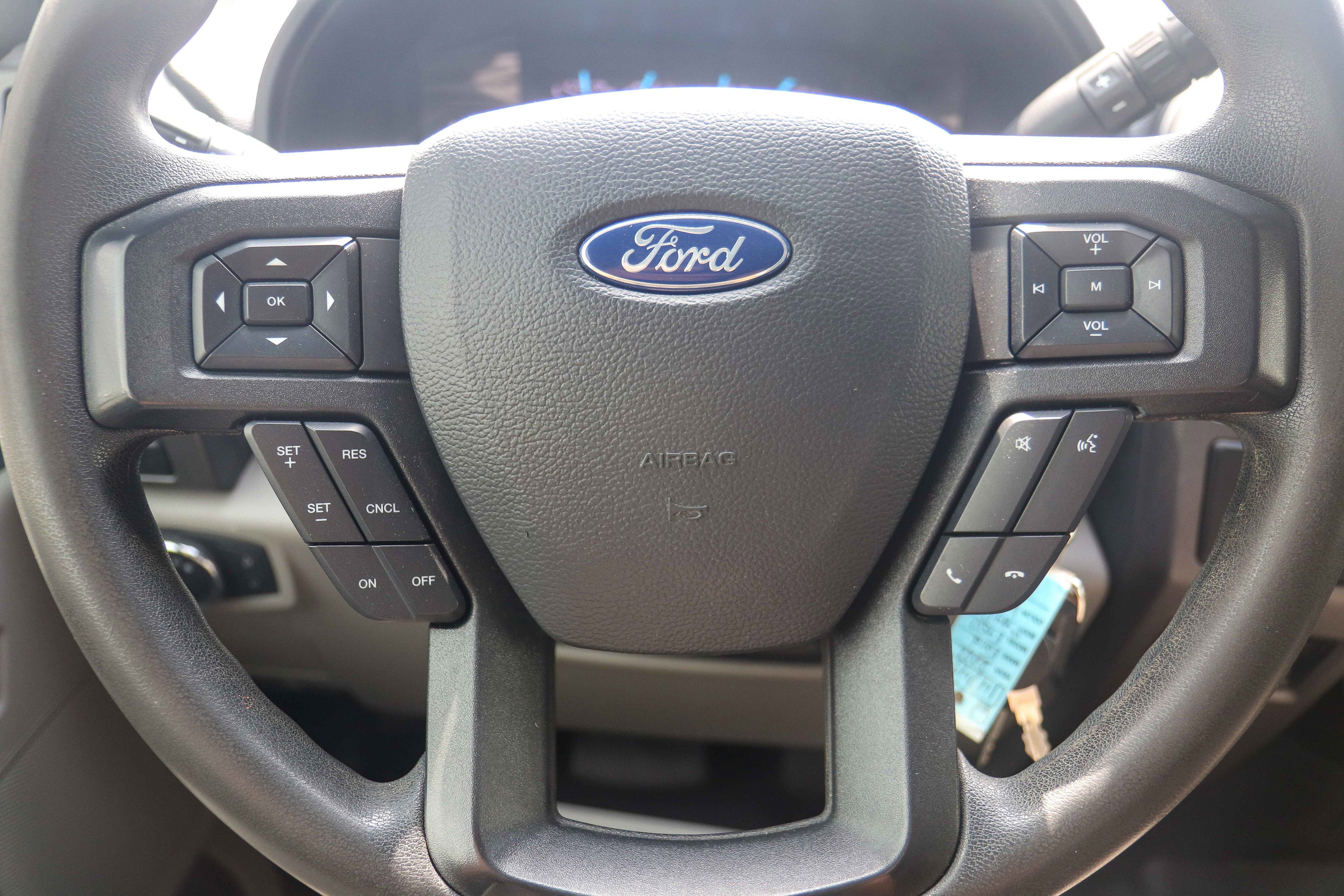 Used 2022 Ford F450 XL w/ Power Equipment Group image 25