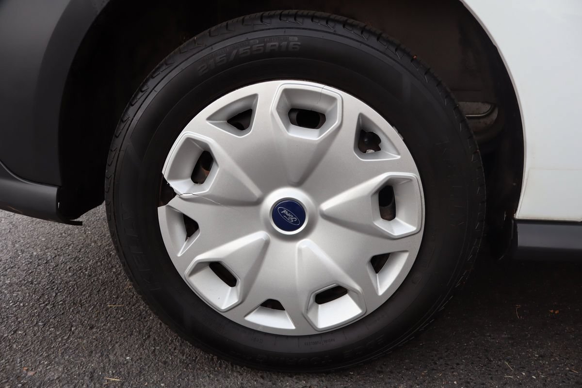 Used 2017 Ford Transit Connect XL FWD image 41
