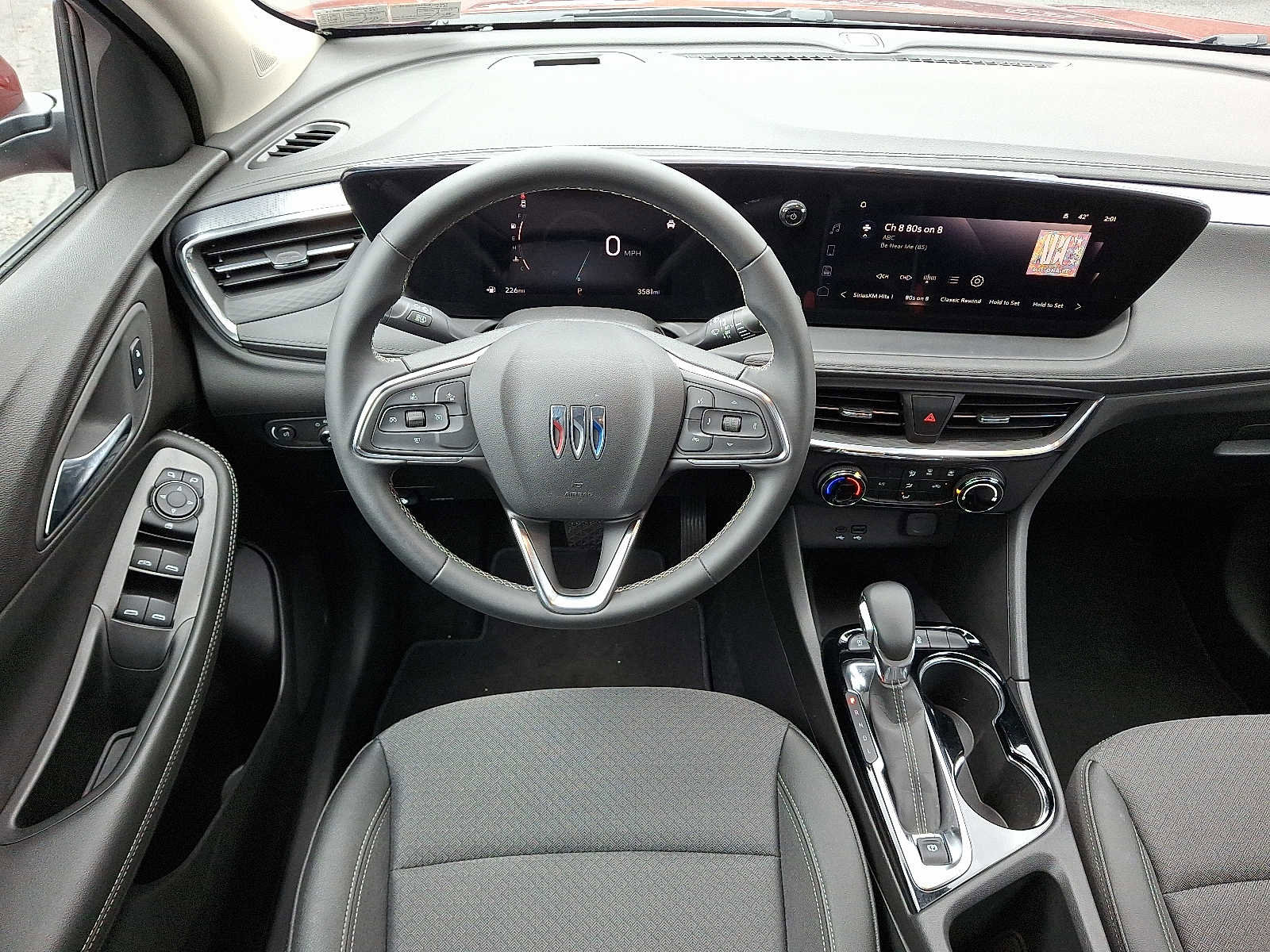 Used 2025 Buick Encore GX Preferred AWD/4WD image 11